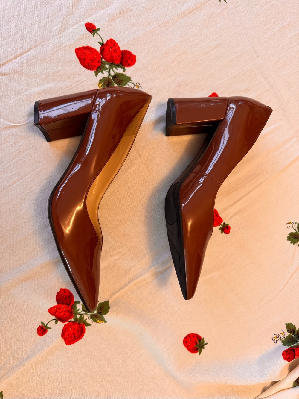 Marc Fisher Caitlin brown pointed pump